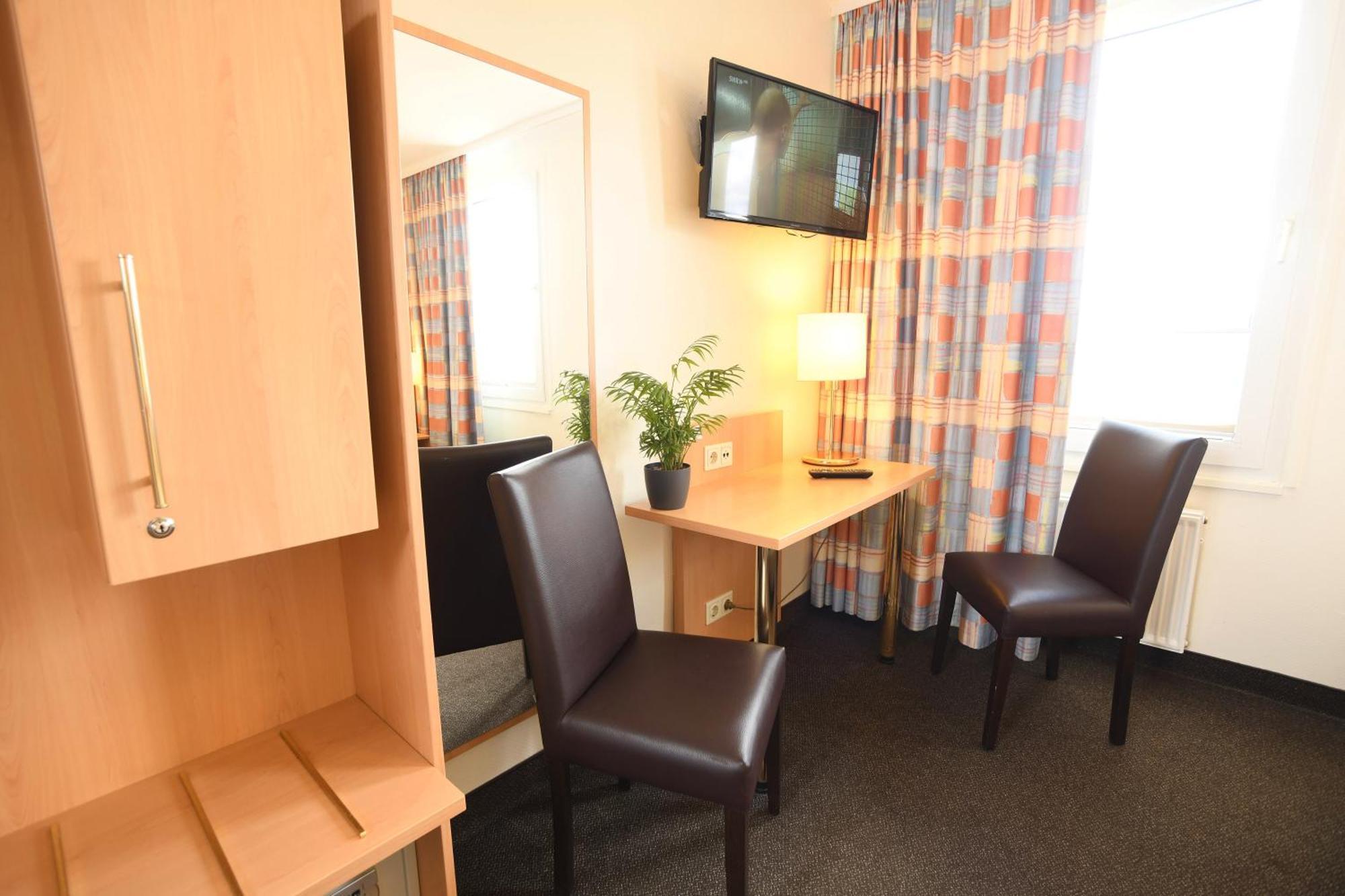 Hotel Kiekenstein Stahle エクステリア 写真